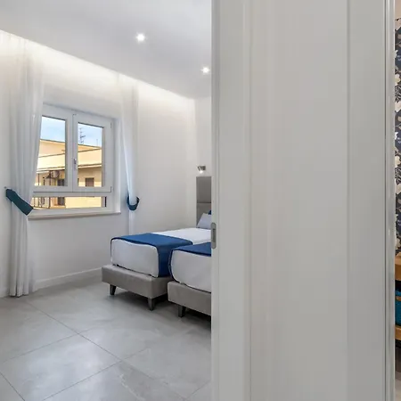 The Sisters' House * Sorrento