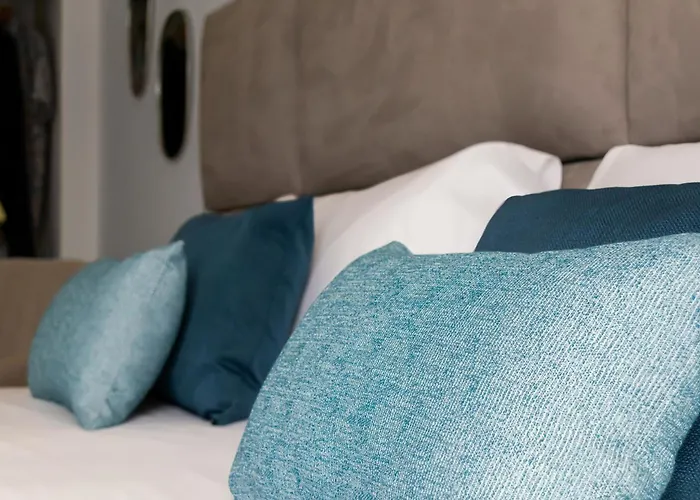 The Sisters' House Апартаменты *