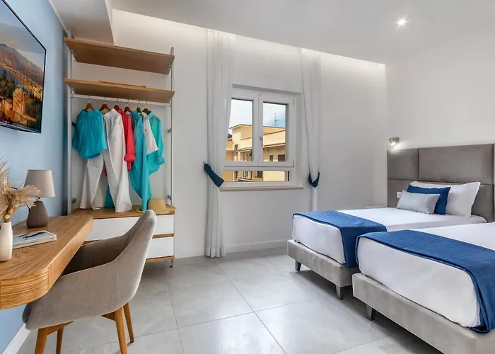 Апартаменты The Sisters' House *